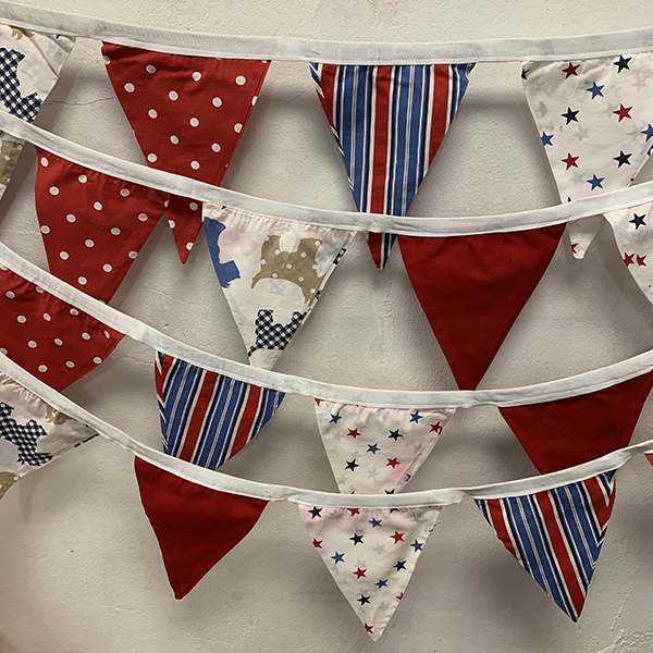 Scotty Dog Red and Blue Bunting