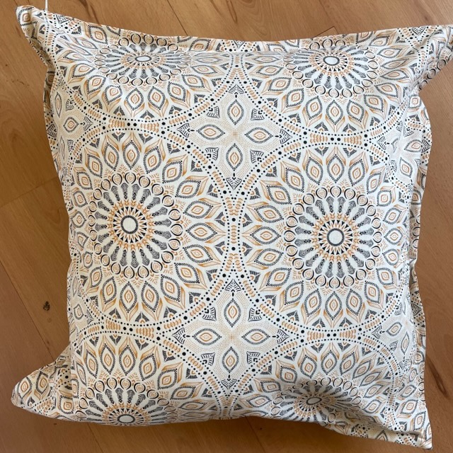 Stone Shwe Shwe Scatter Cushions - Image 3