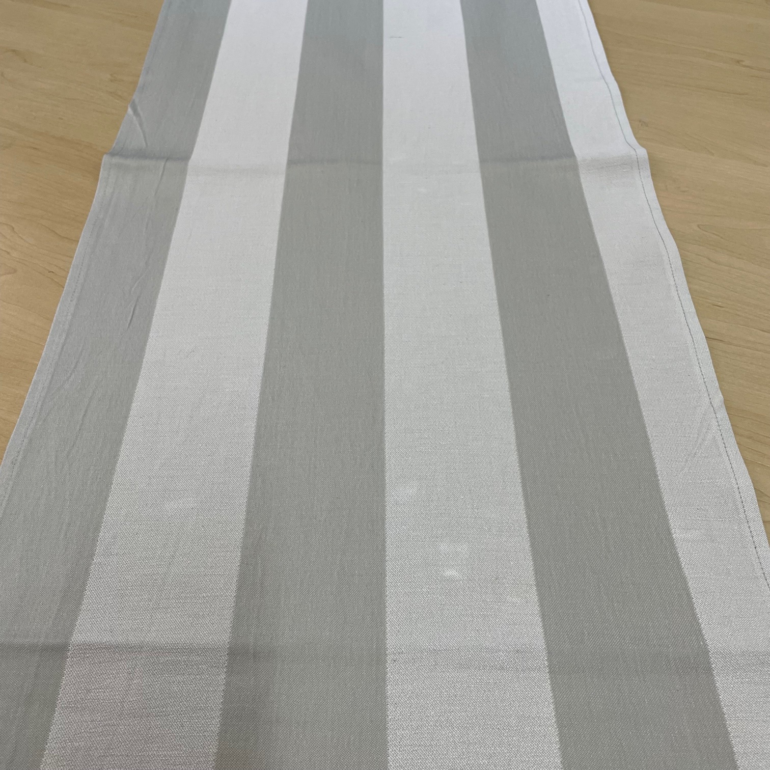 Cream Grey Stripe Runners